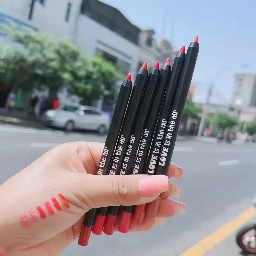 Lápiz de labios love - Jarusa AGD200