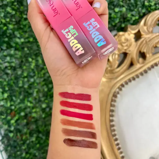 Labial matte Addict  LIips Jarusa AGL-720